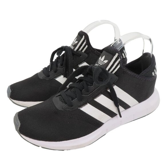 Adidas Women 8.5 Swift Run FY2134 Black White Running Shoes Sneakers Athletic - Picture 1 of 16